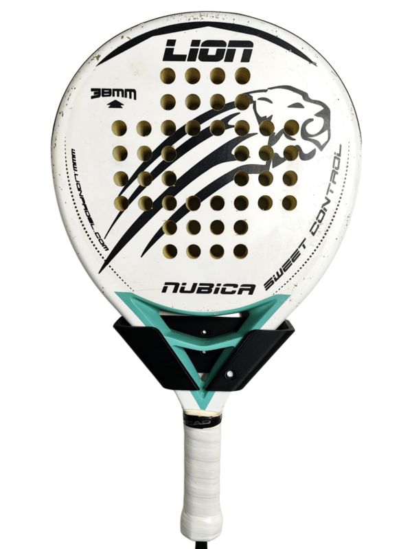 Raquette de Padel Lion Nubica White – Le Contrôle Absolu